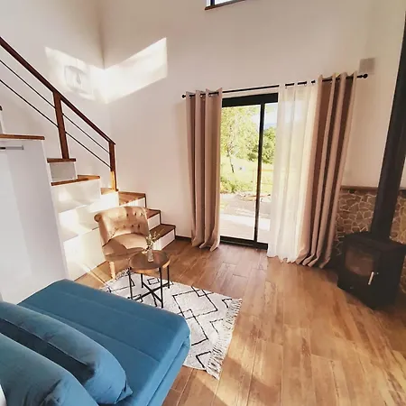 Cozy Tiny House Plus Spa - A Pereille D'En Haut Exterior photo