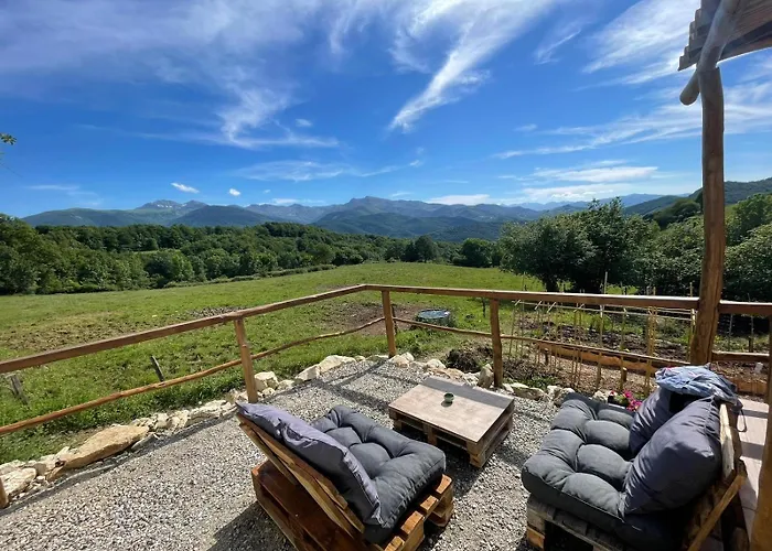 Cozy Tiny House Plus Spa - A Pereille D\'En Haut